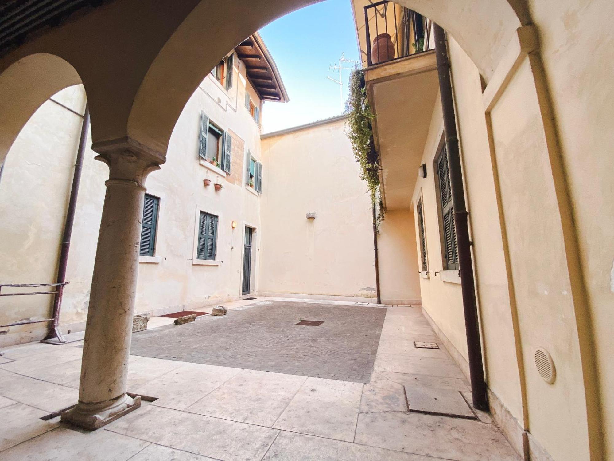 Santacecilia Apartment Verona Exterior foto